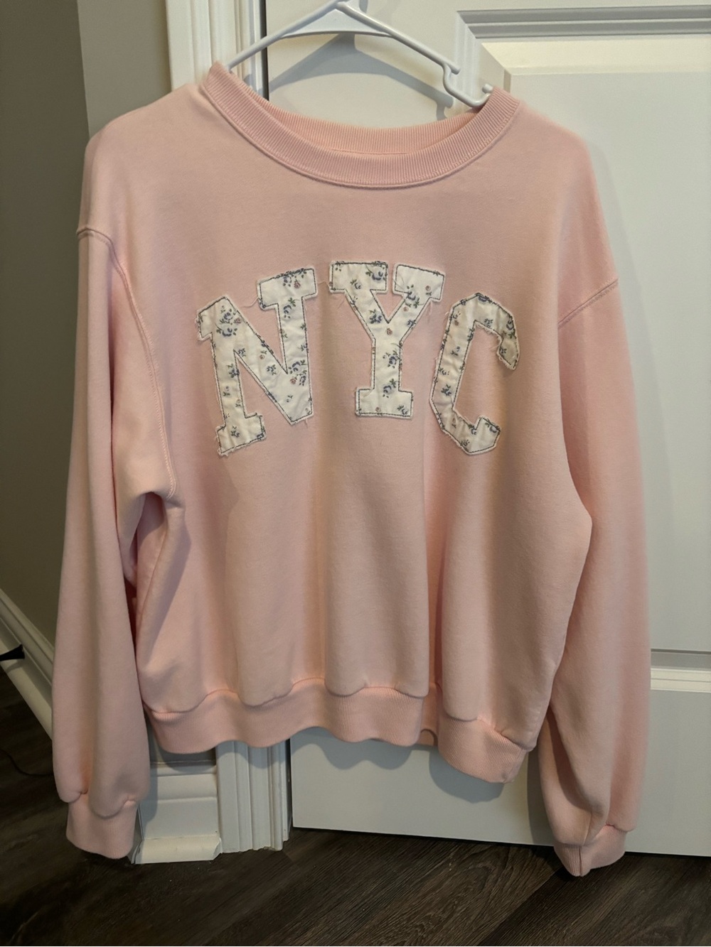 hollister floral nyc crewneck